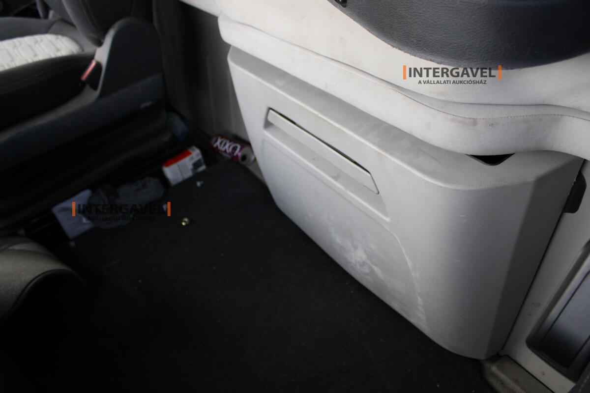 Ford F-Max nyergesvontató 41