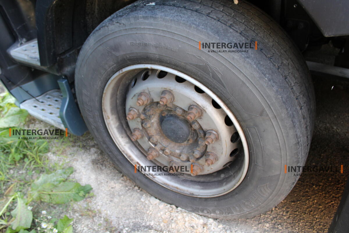 Ford F-Max nyergesvontató 45