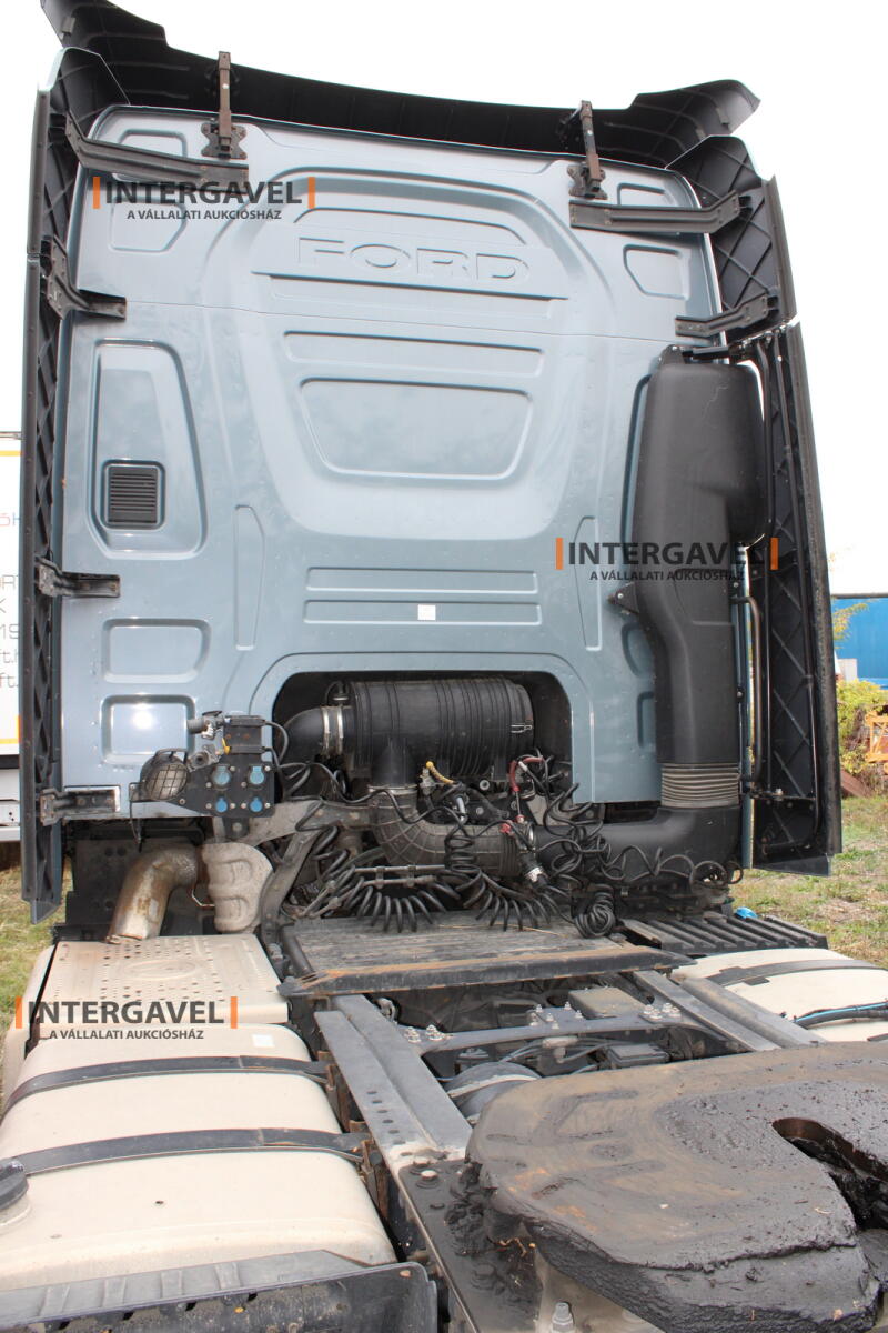 Ford F-Max nyergesvontató 5