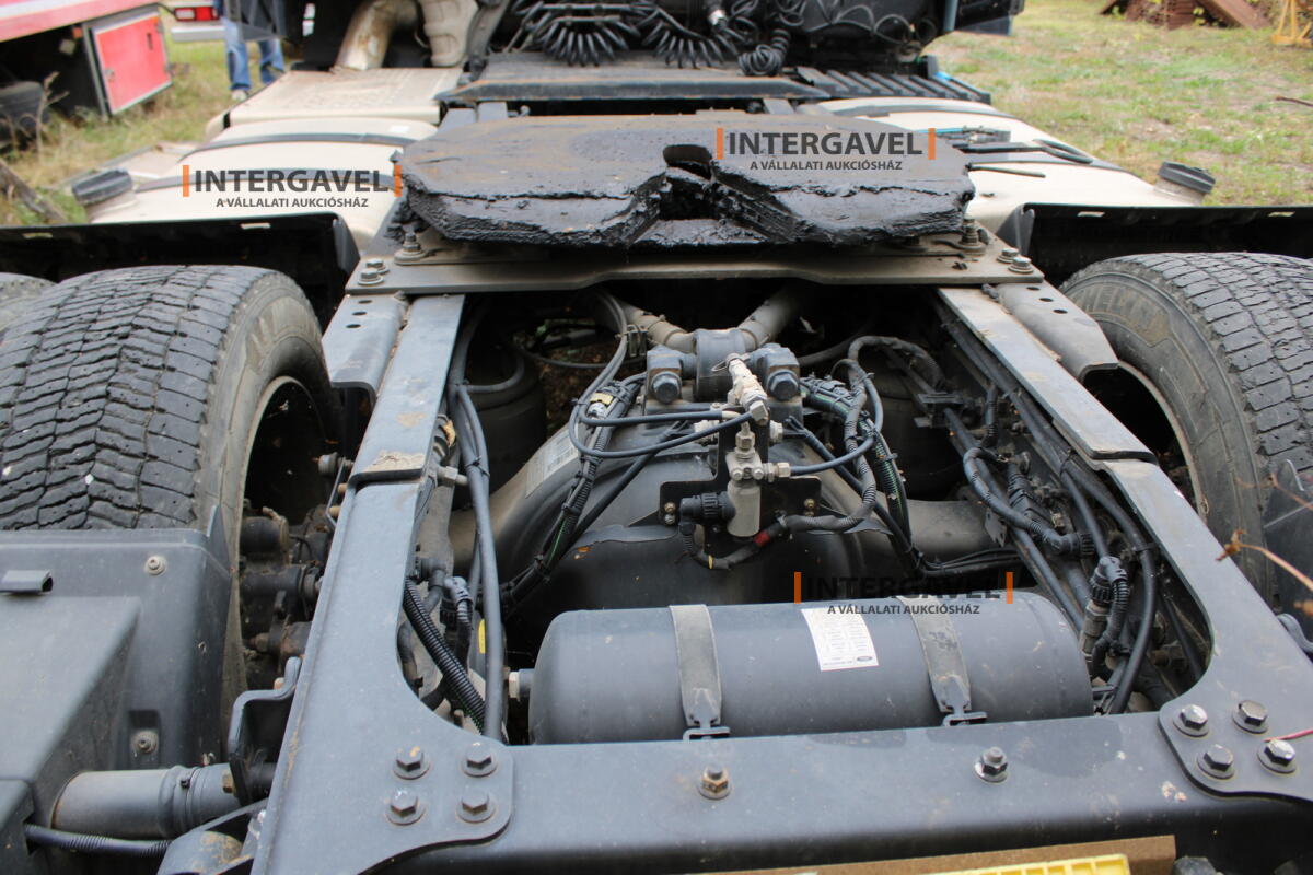 Ford F-Max nyergesvontató 6