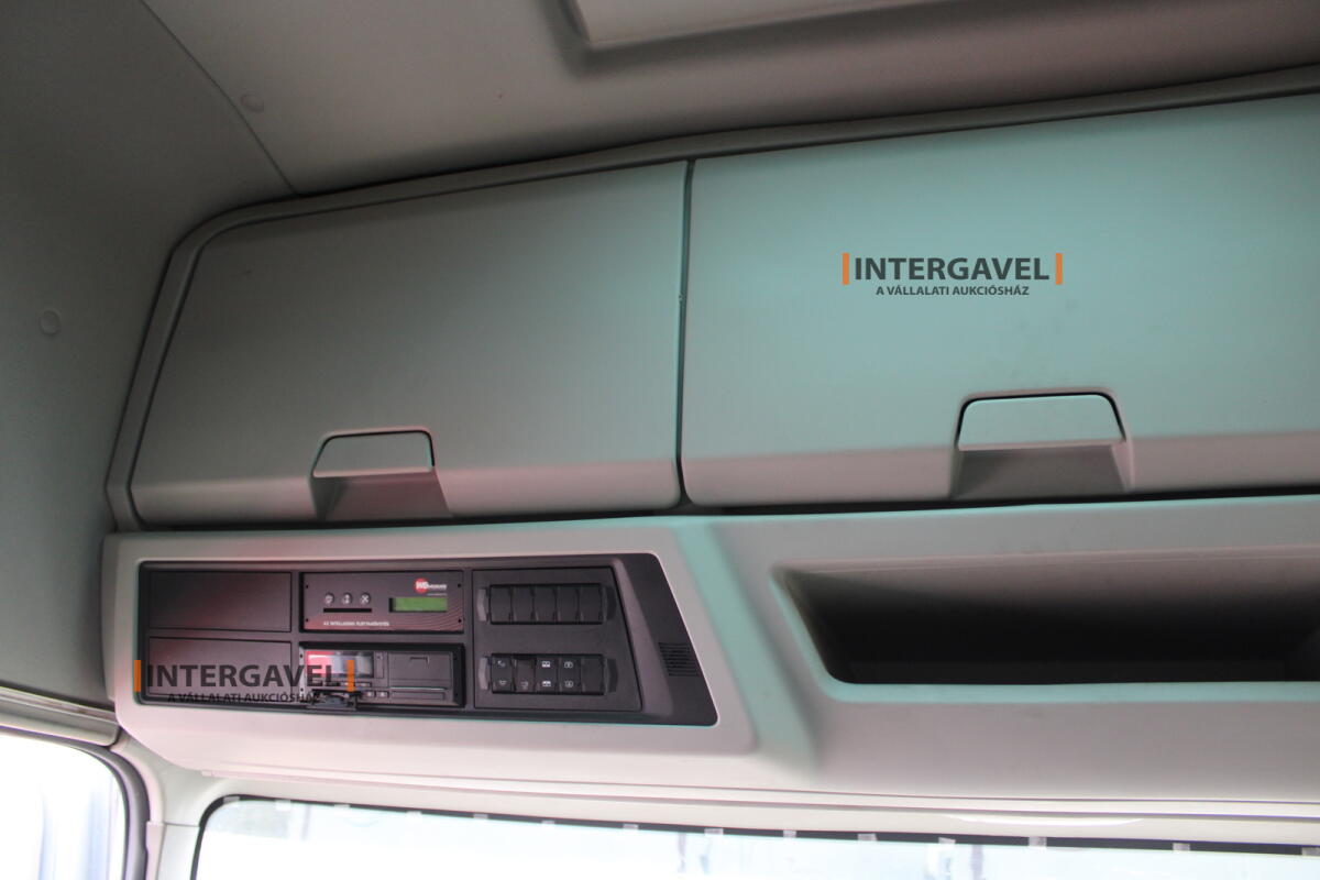 Ford F-Max nyergesvontató 26