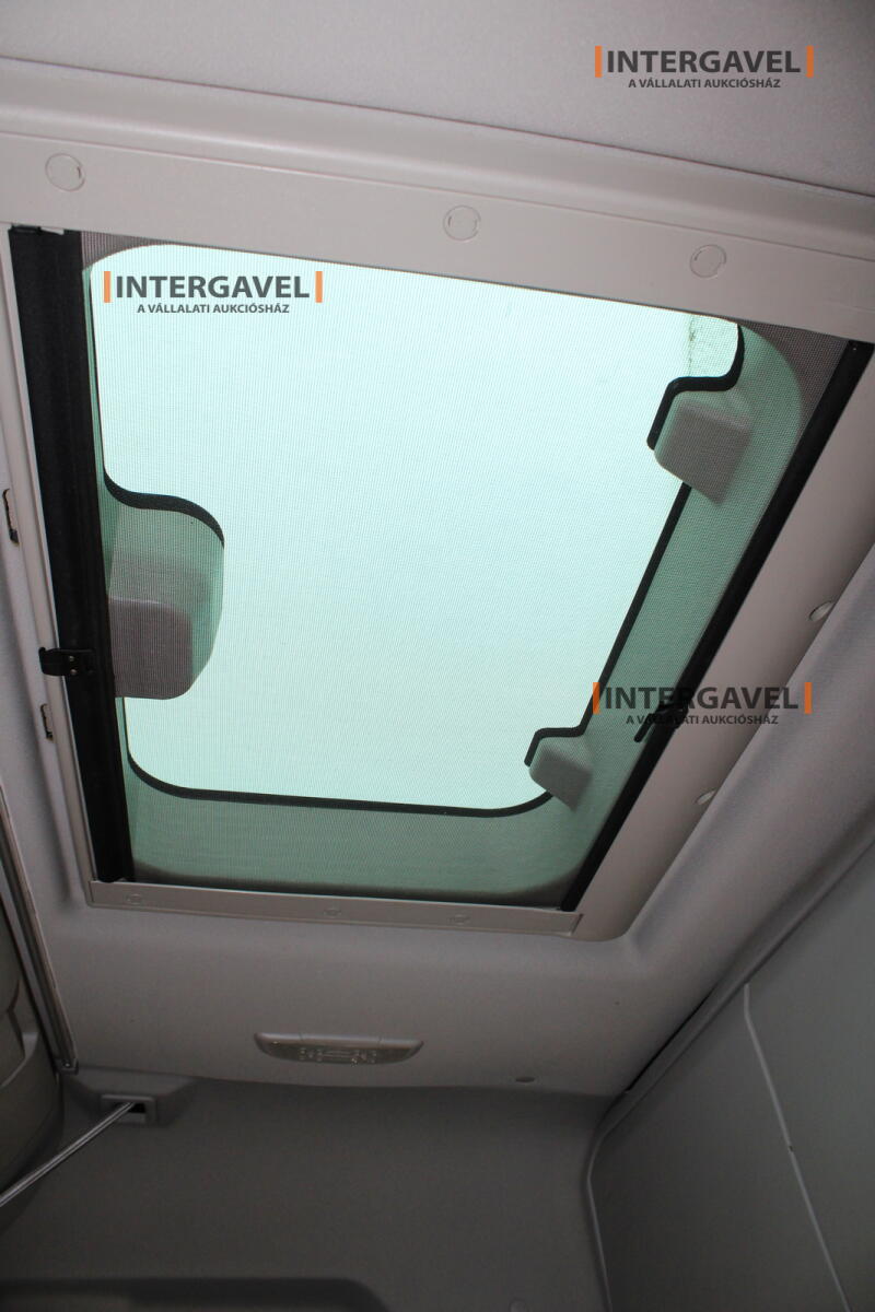 Ford F-Max nyergesvontató 30