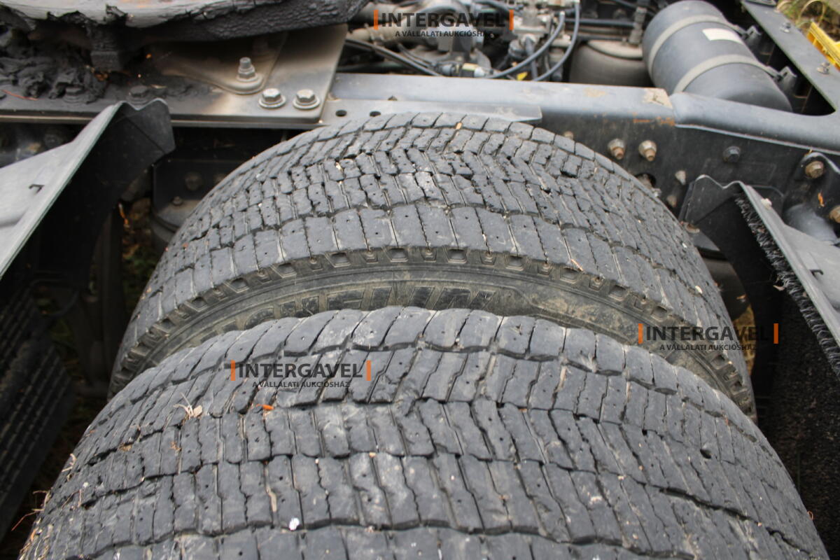 Ford F-Max nyergesvontató 39