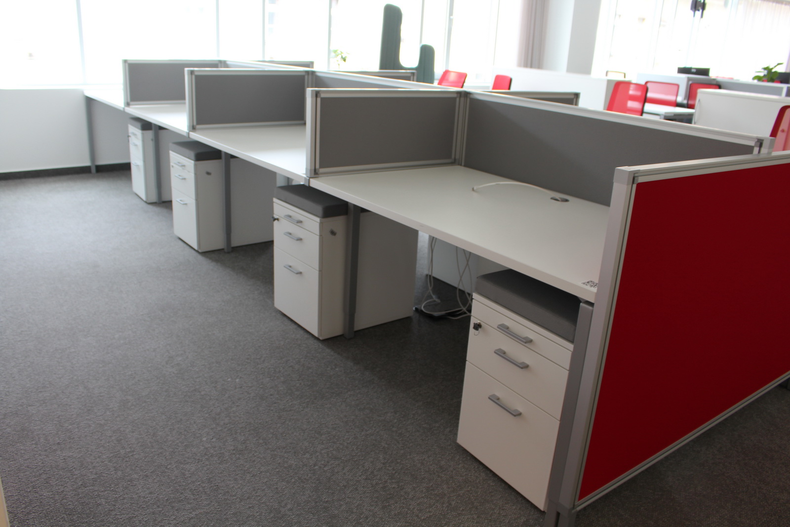 8 fős bench asztal 3