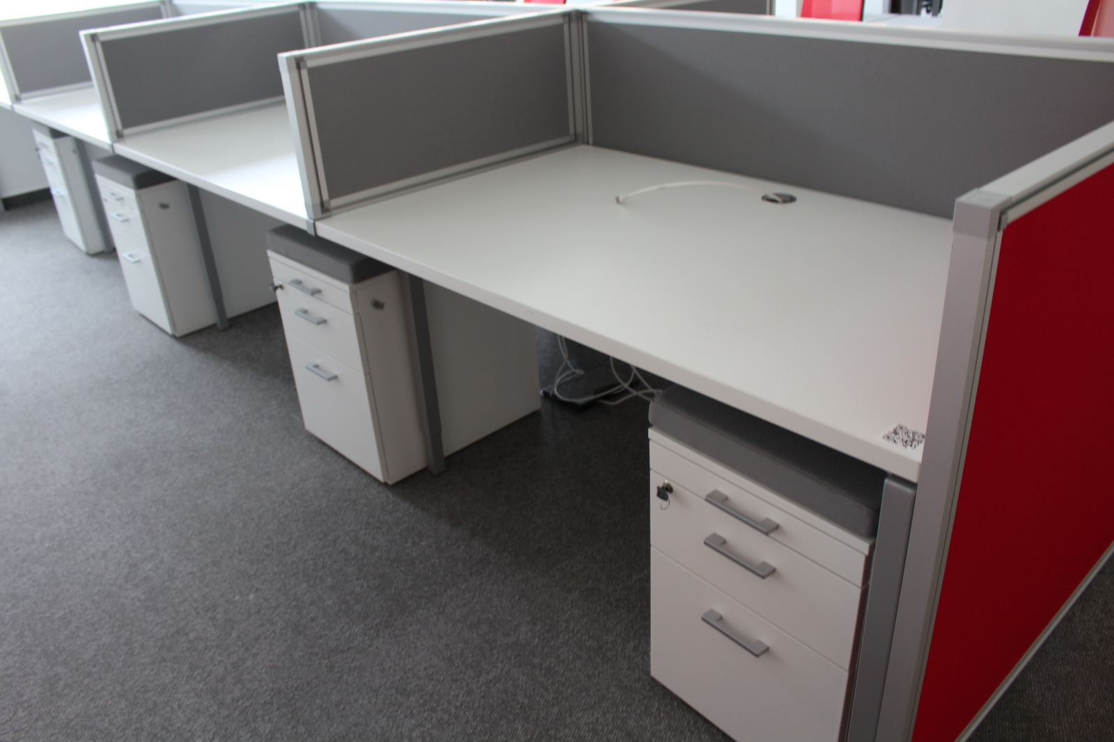 8 fős bench asztal 8