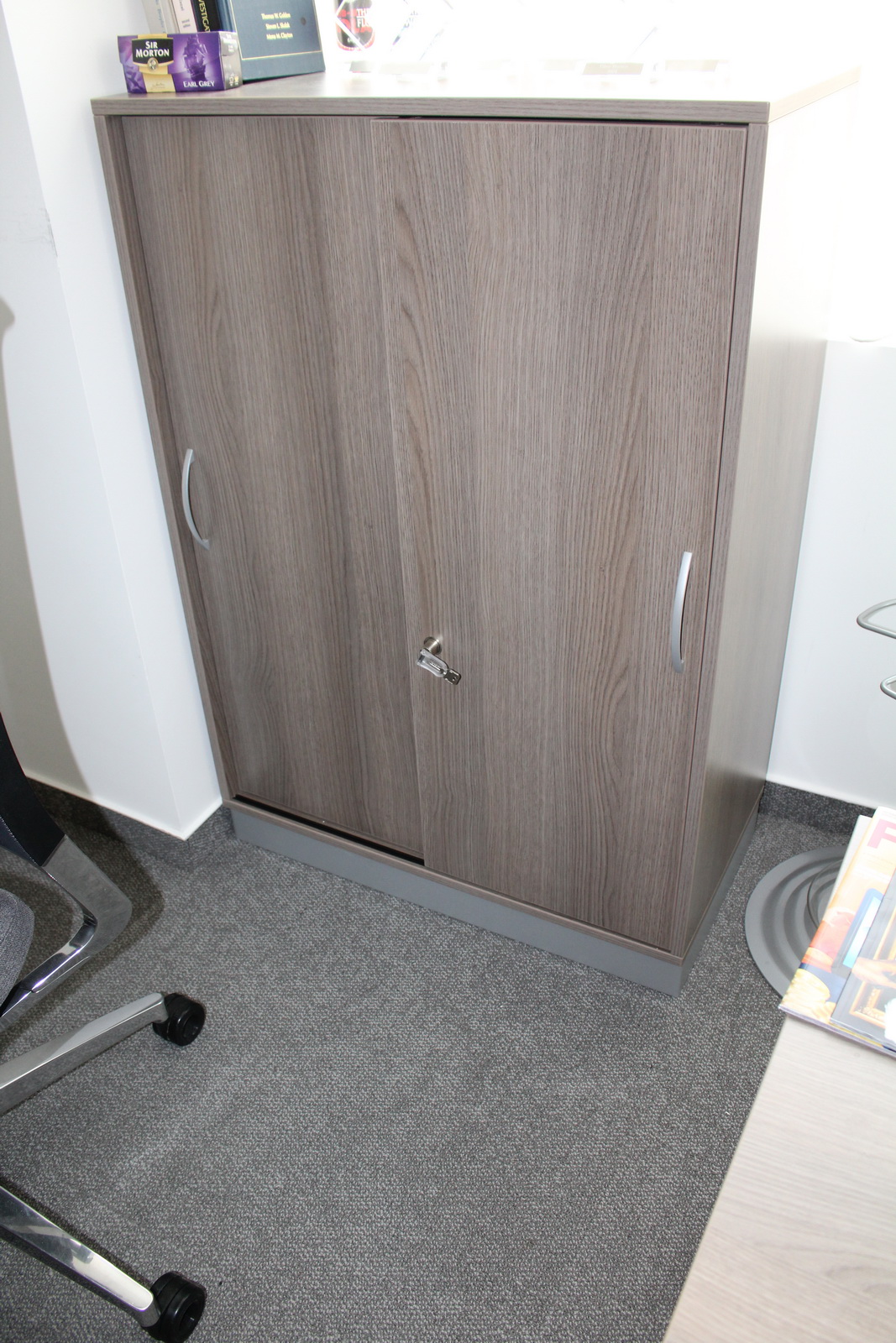 Polcos szekrény (barna) 1