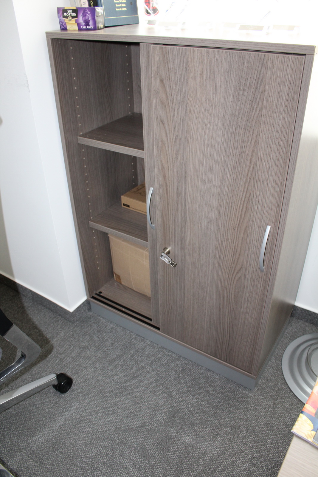 Polcos szekrény (barna) 3