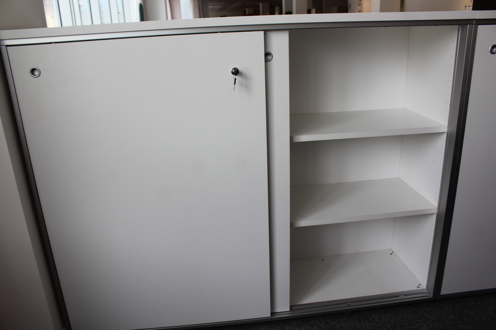 Polcos szekrény (fehér) 3