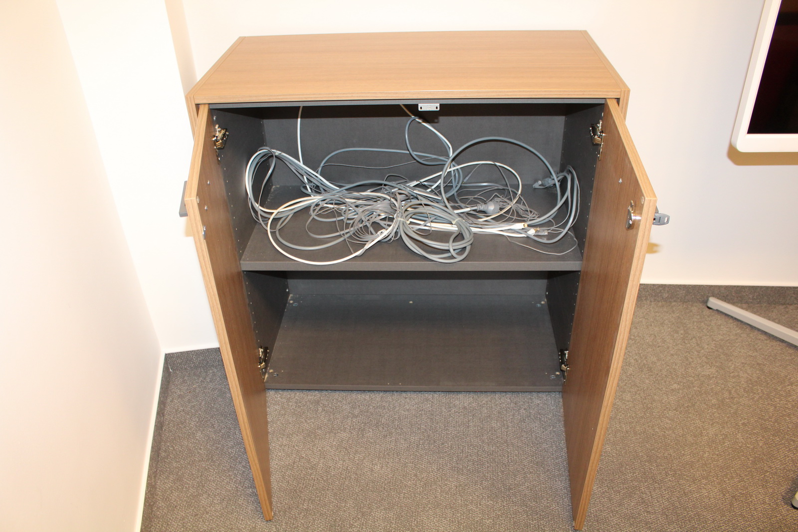 Polcos szekrény (barna) 2