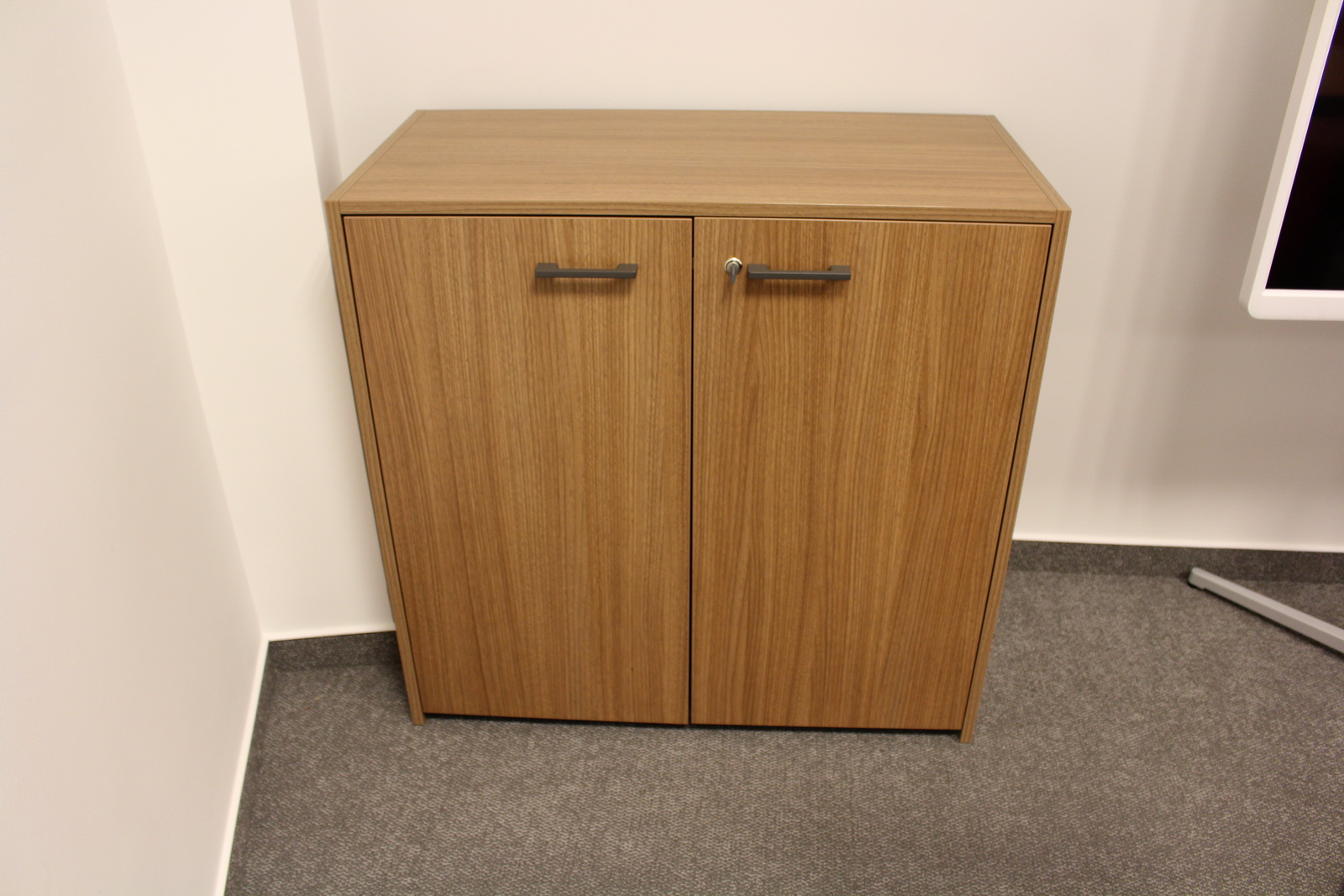 Polcos szekrény (barna) 1