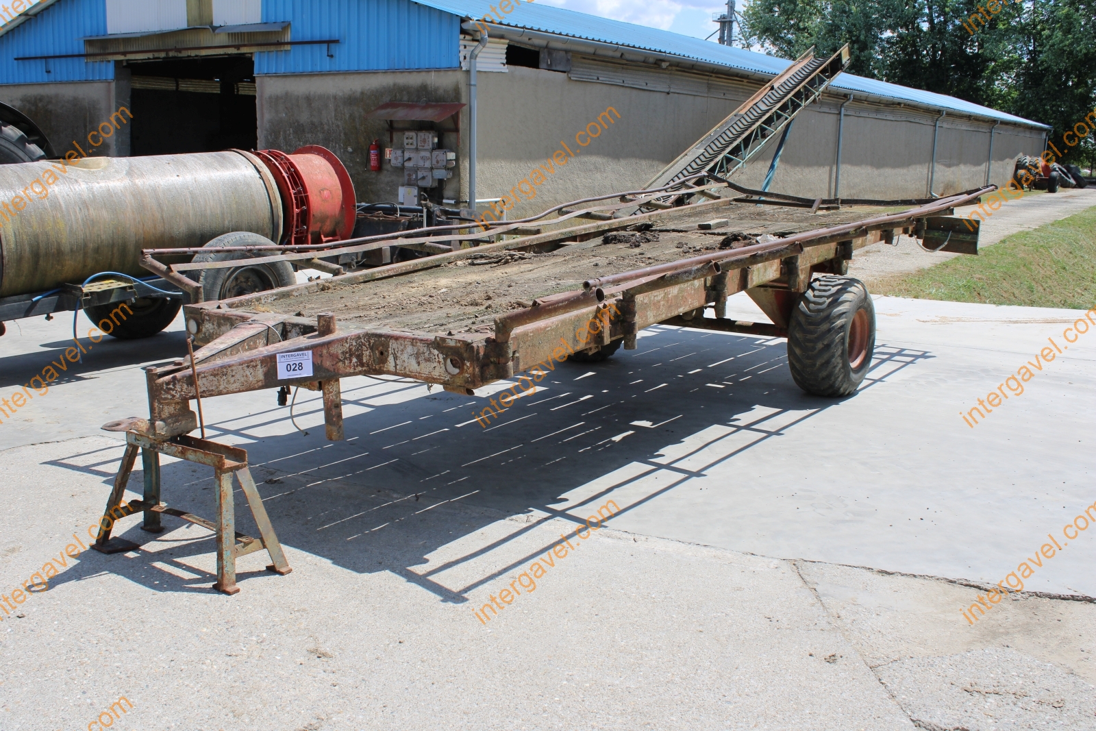 Bálaszállító pótkocsi