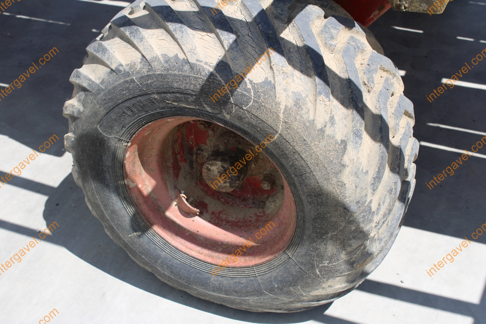 Bálaszállító pótkocsi 17