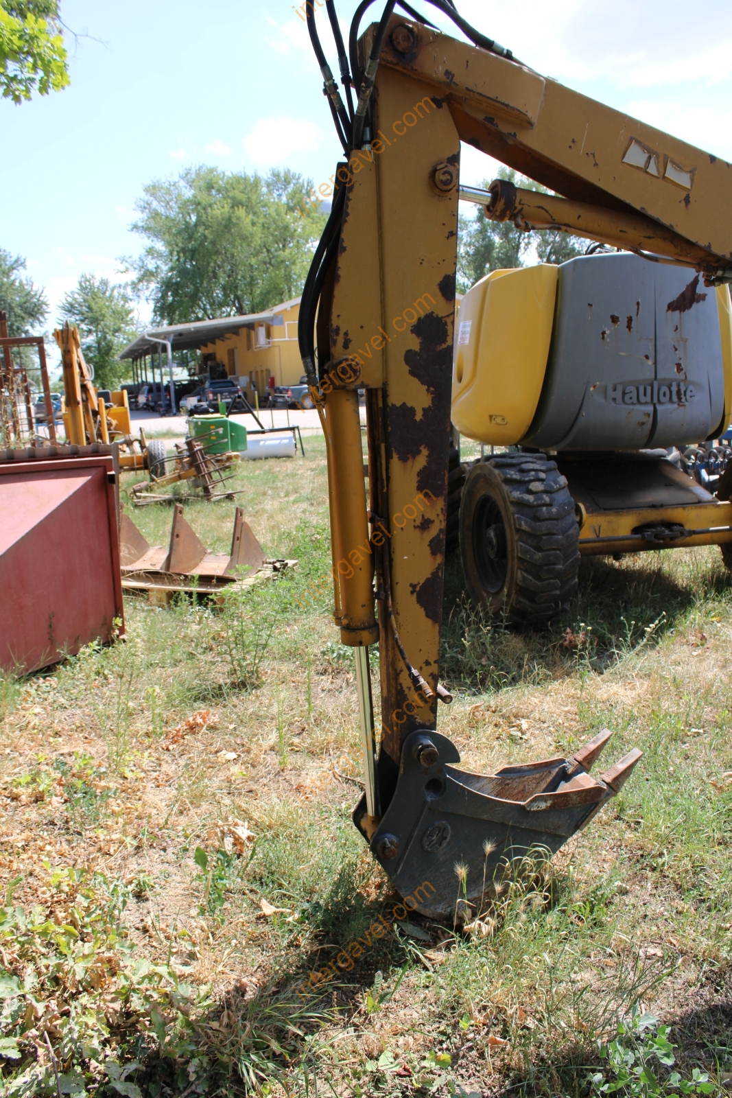 Vontatott rakodó 14