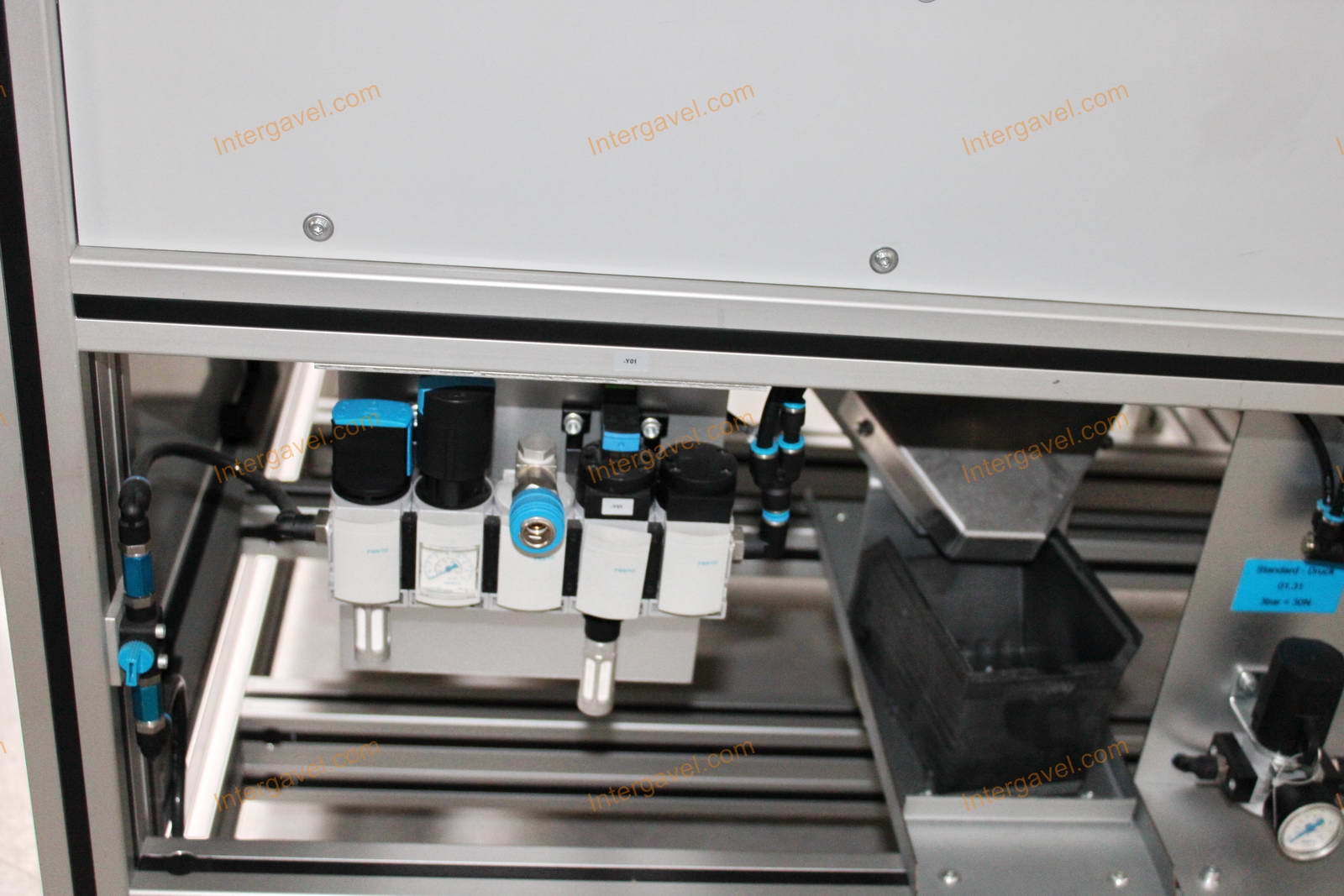 Bontott szerelő célgép 22