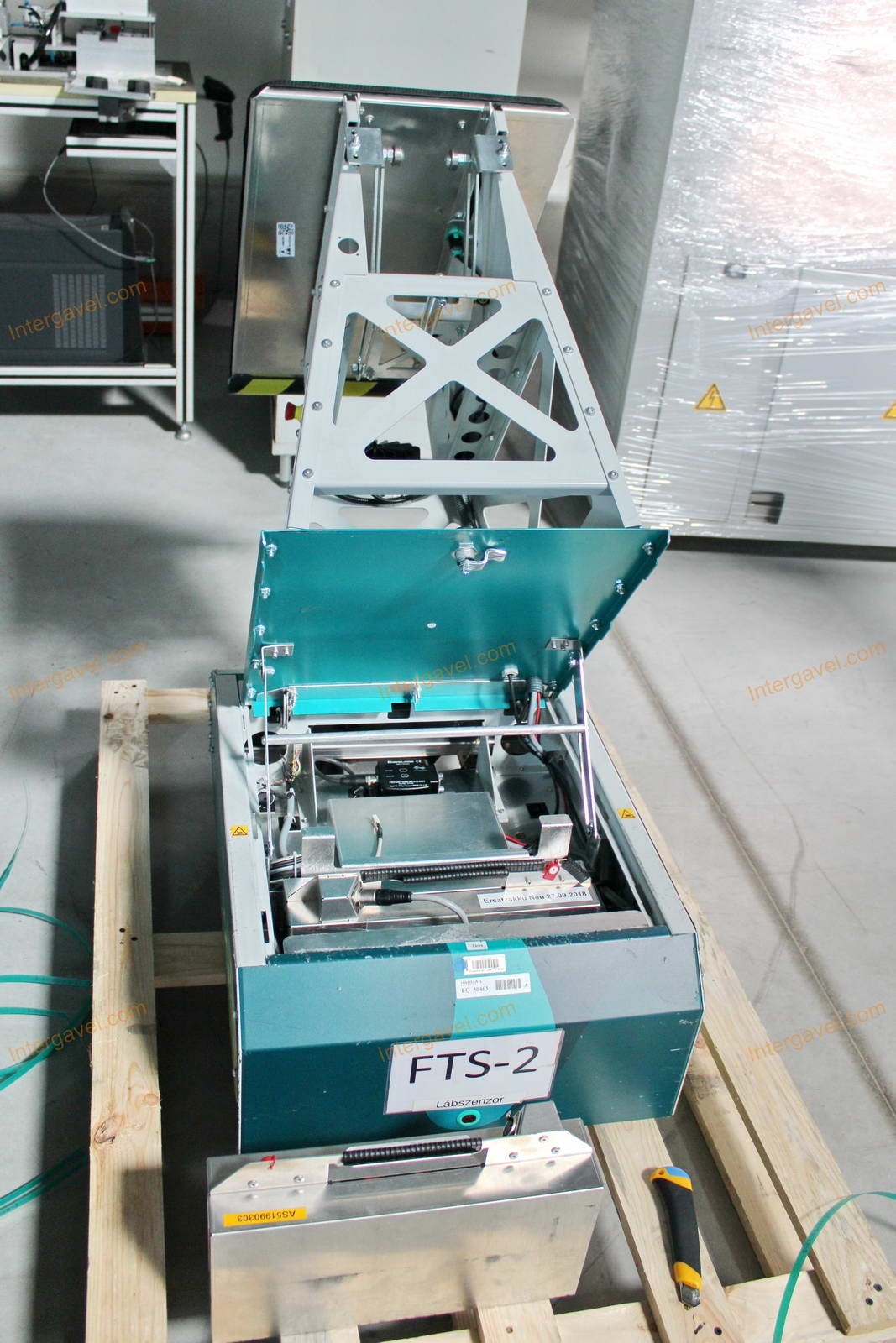 Anyagszállító robot 15