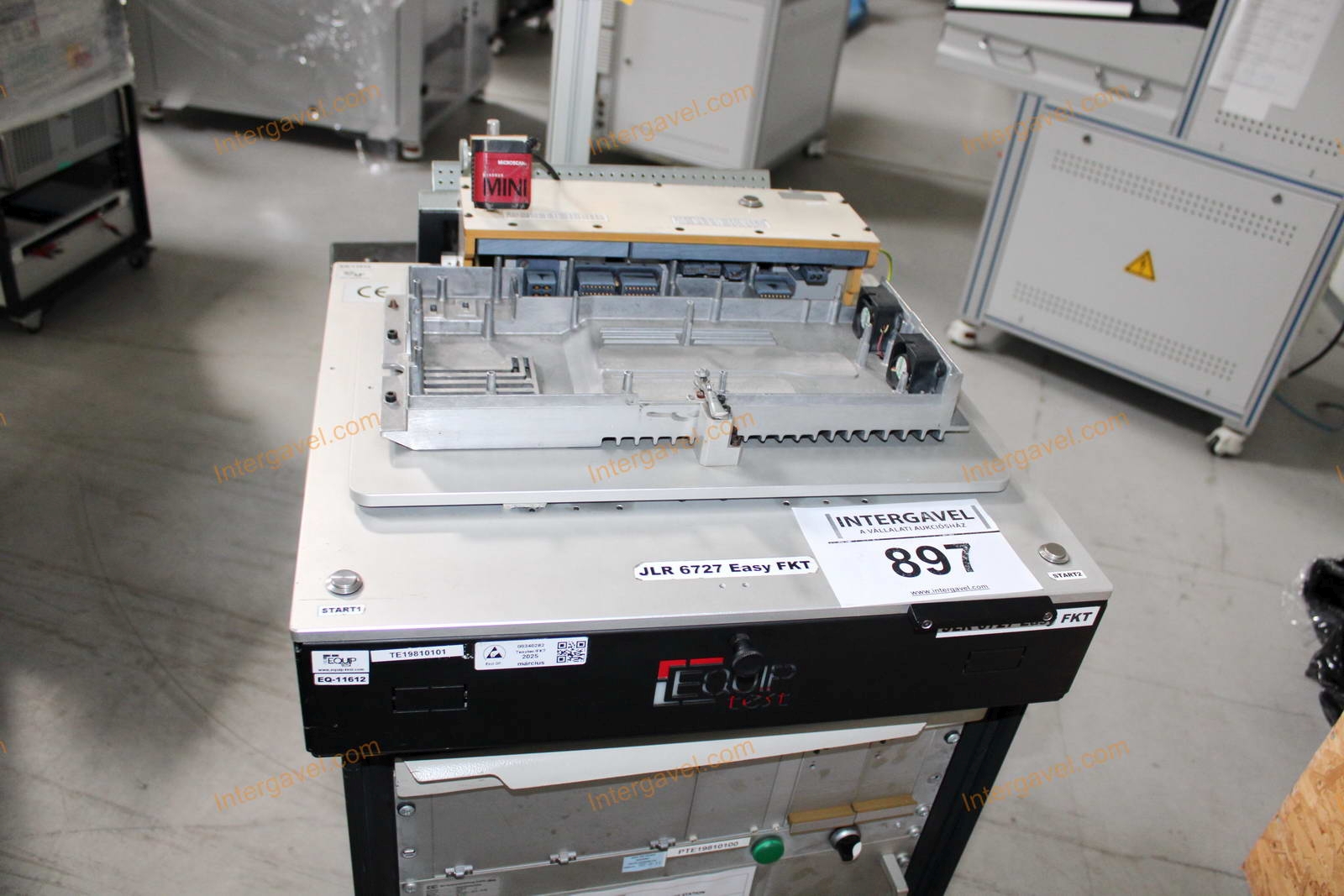 Bontott teszt szekrény 3