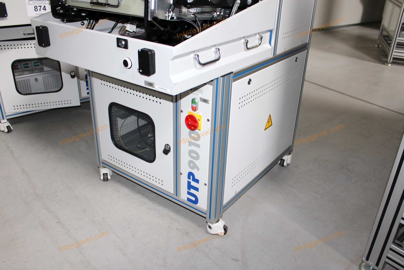 Bontott teszt szekrény 5