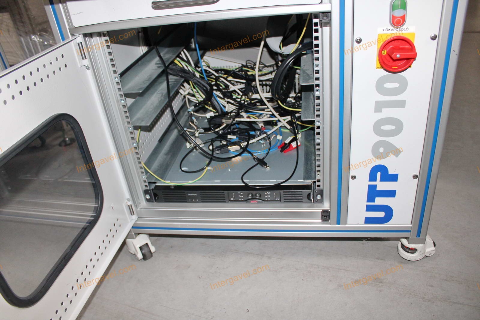 Bontott teszt szekrény 6