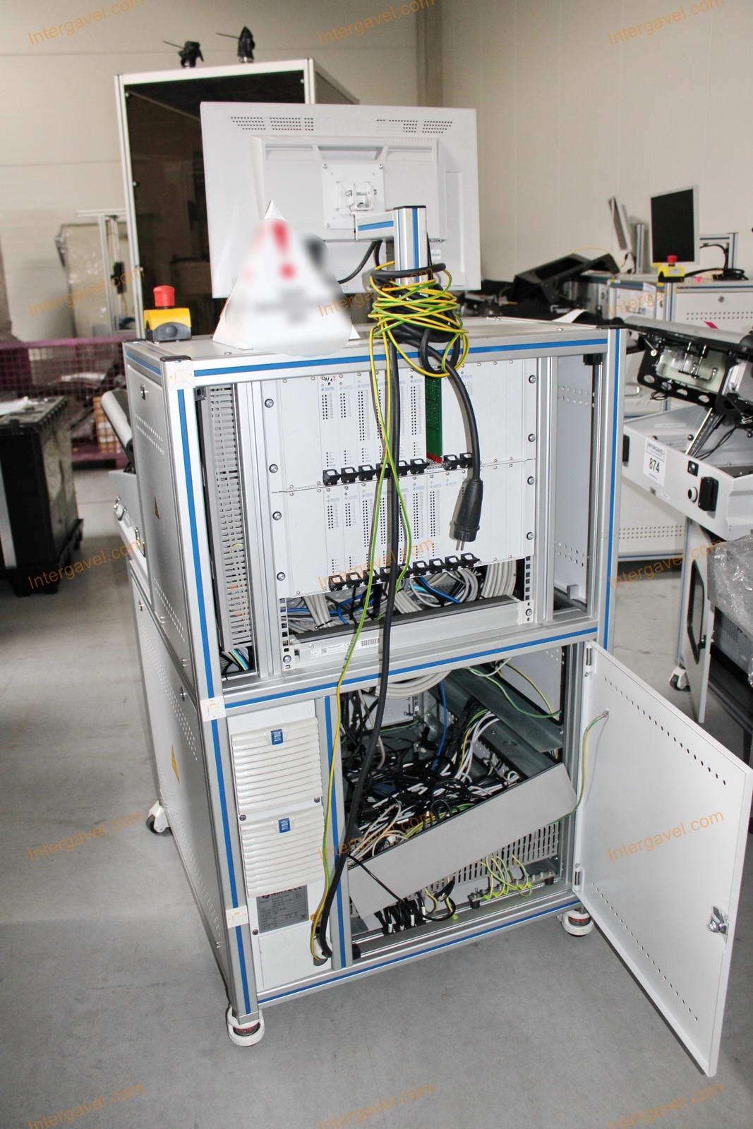 Bontott teszt szekrény 10