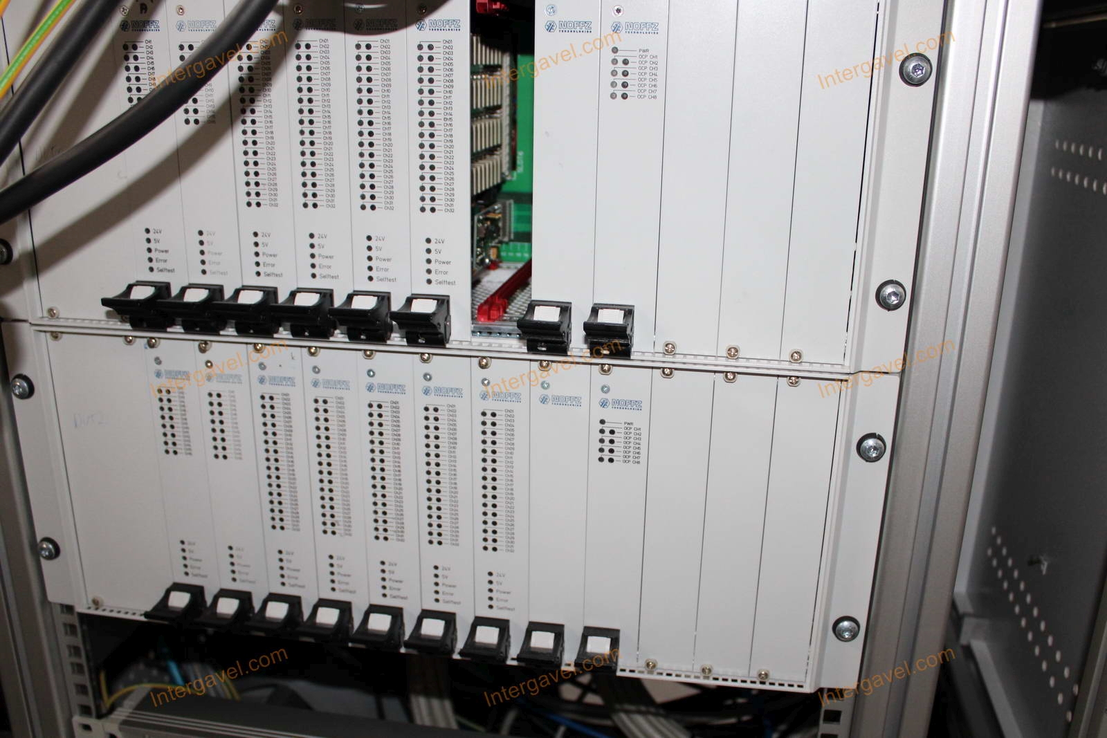 Bontott teszt szekrény 11