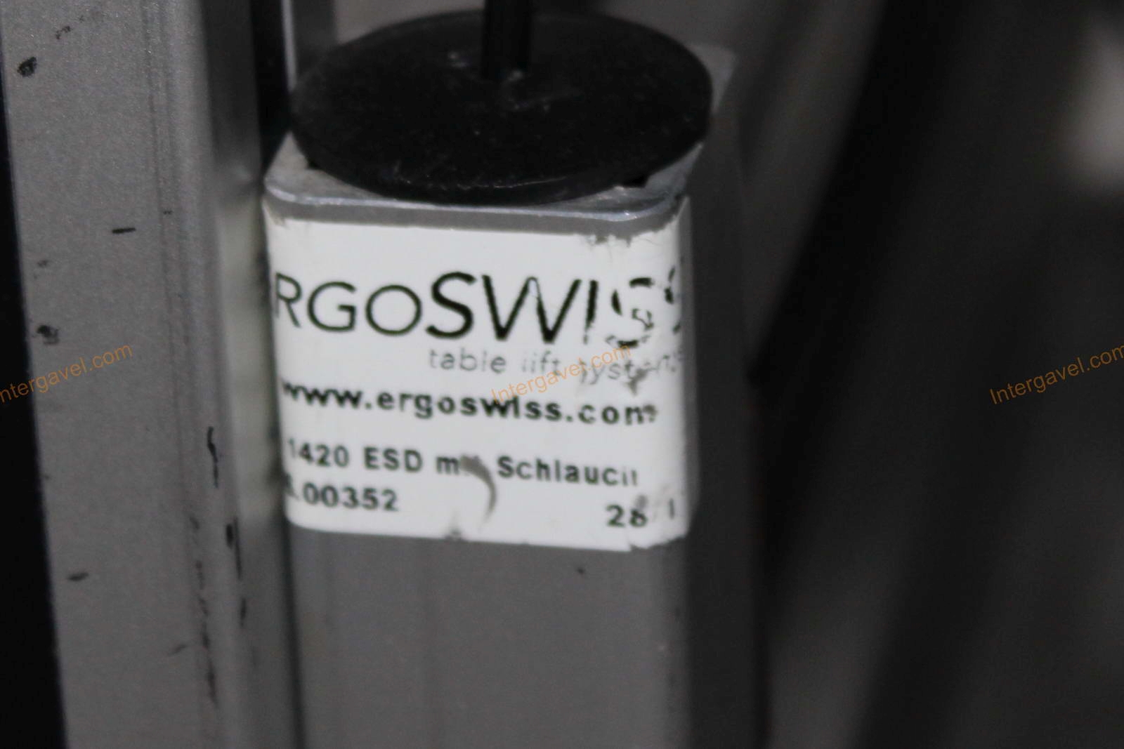 Bontott szerelő munkahely 14