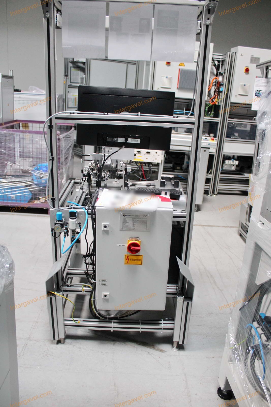 Bontott szerelő munkahely 15