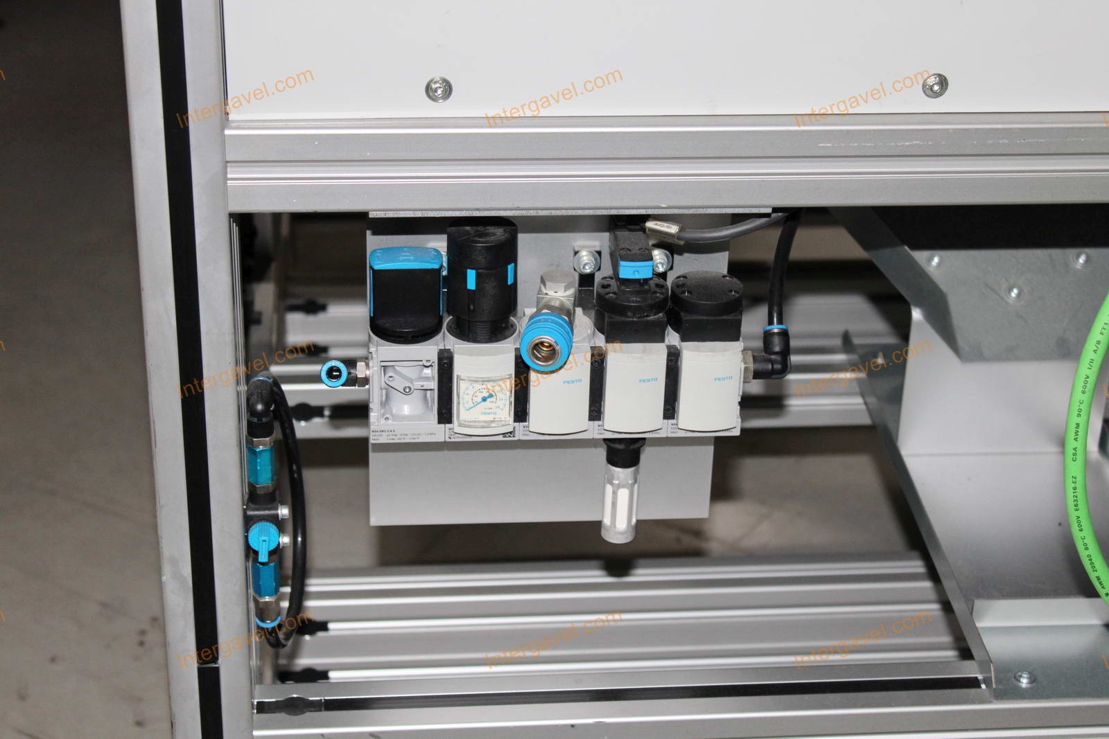 Bontott szerelő célgép 12