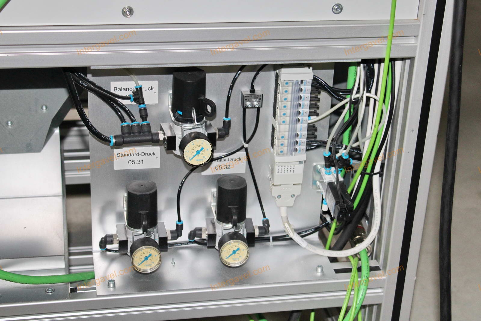 Bontott szerelő célgép 13