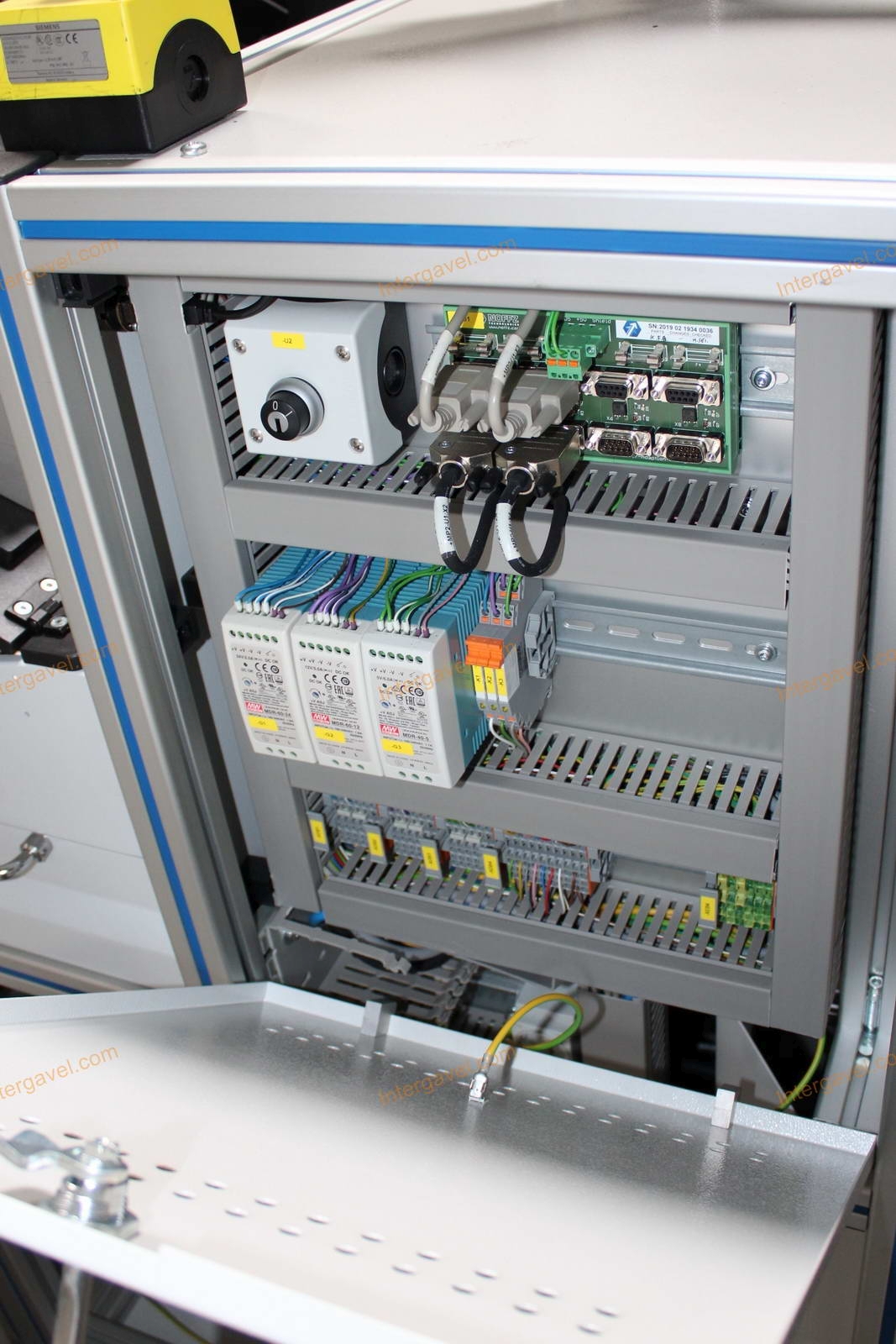 Bontott teszt szekrény 14