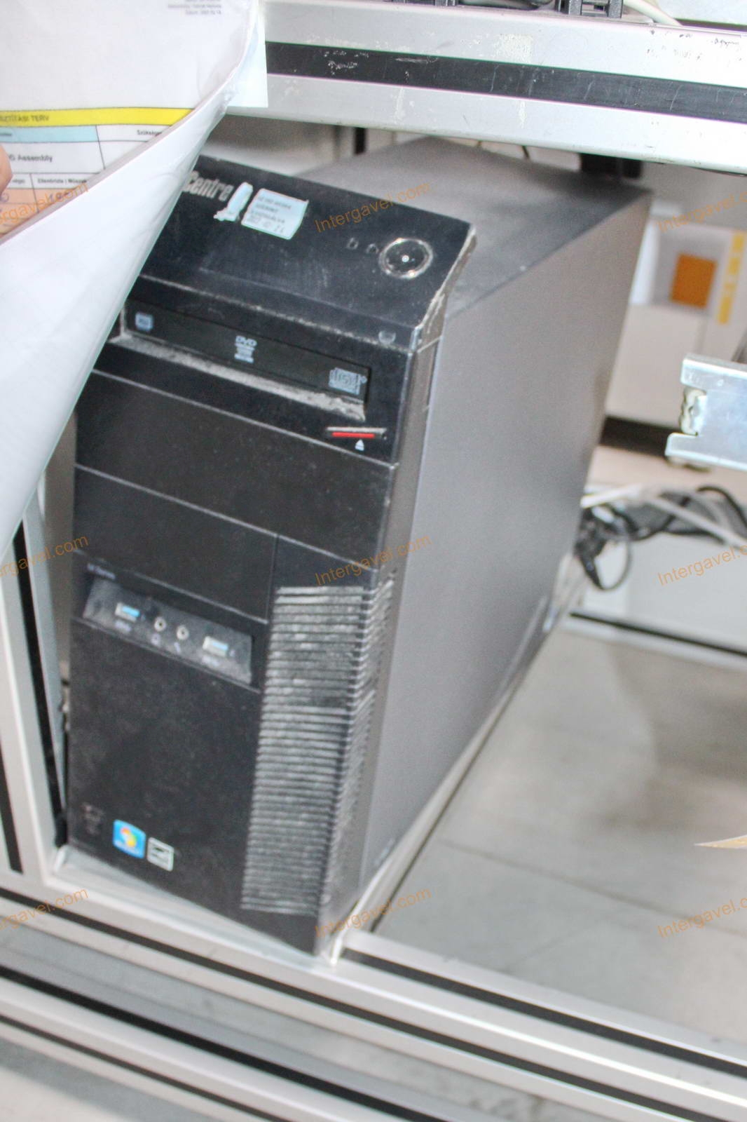 Bontott szerelő munkahely 12