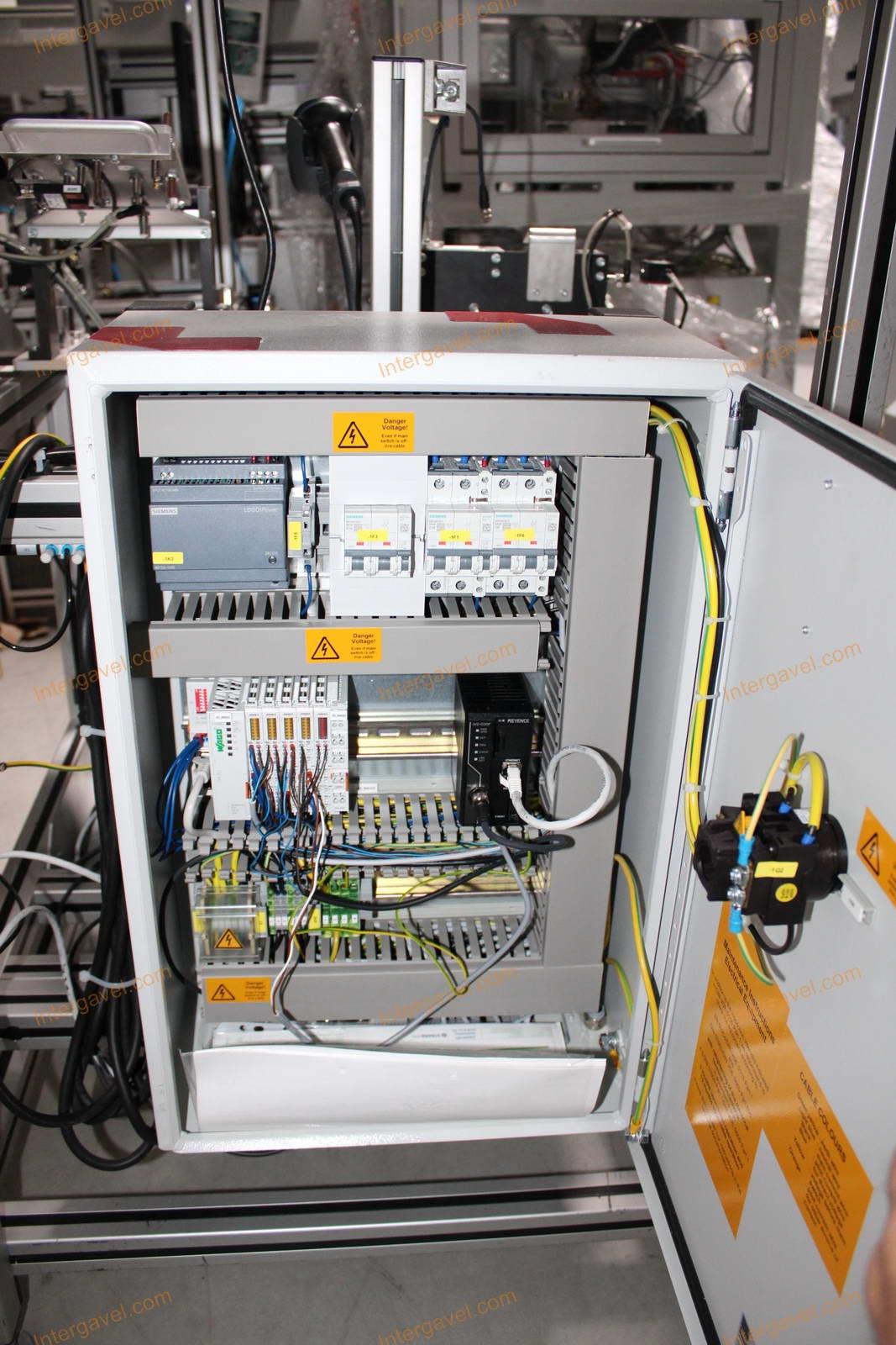 Bontott szerelő munkahely 14