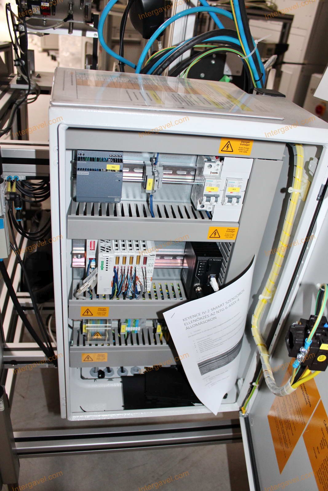 Bontott szerelő munkahely 16