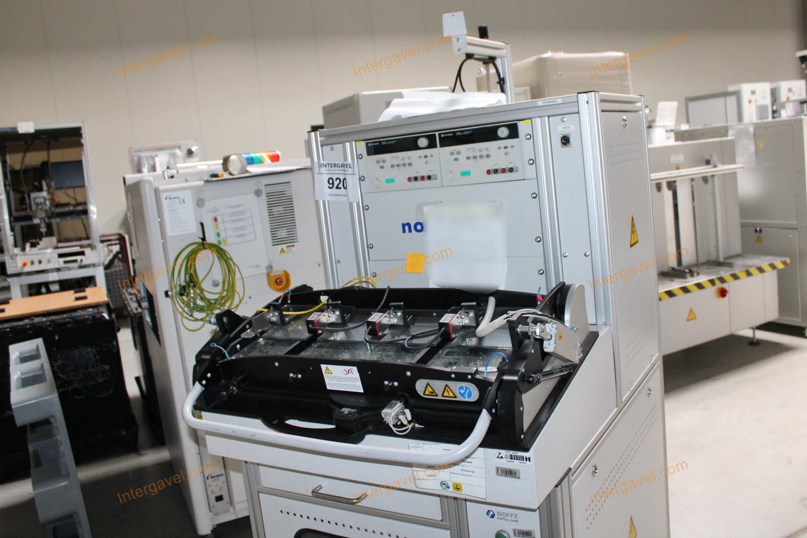 Bontott teszt szekrény 3