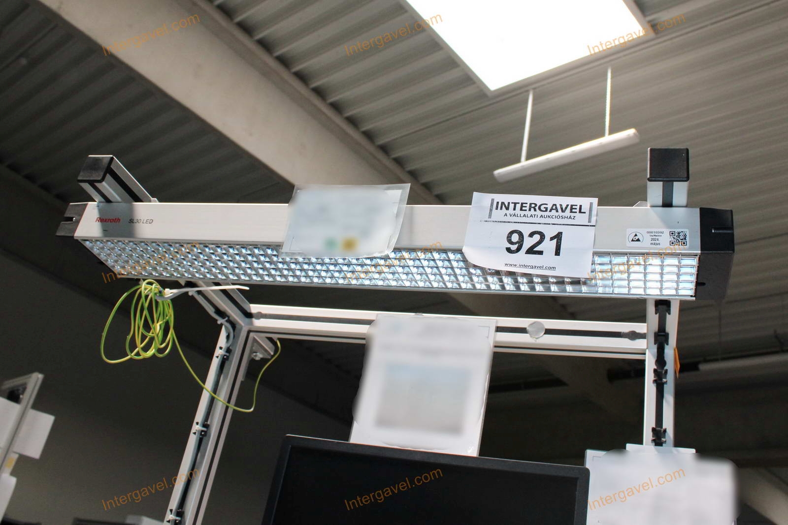 Bontott szerelő munkahely 3