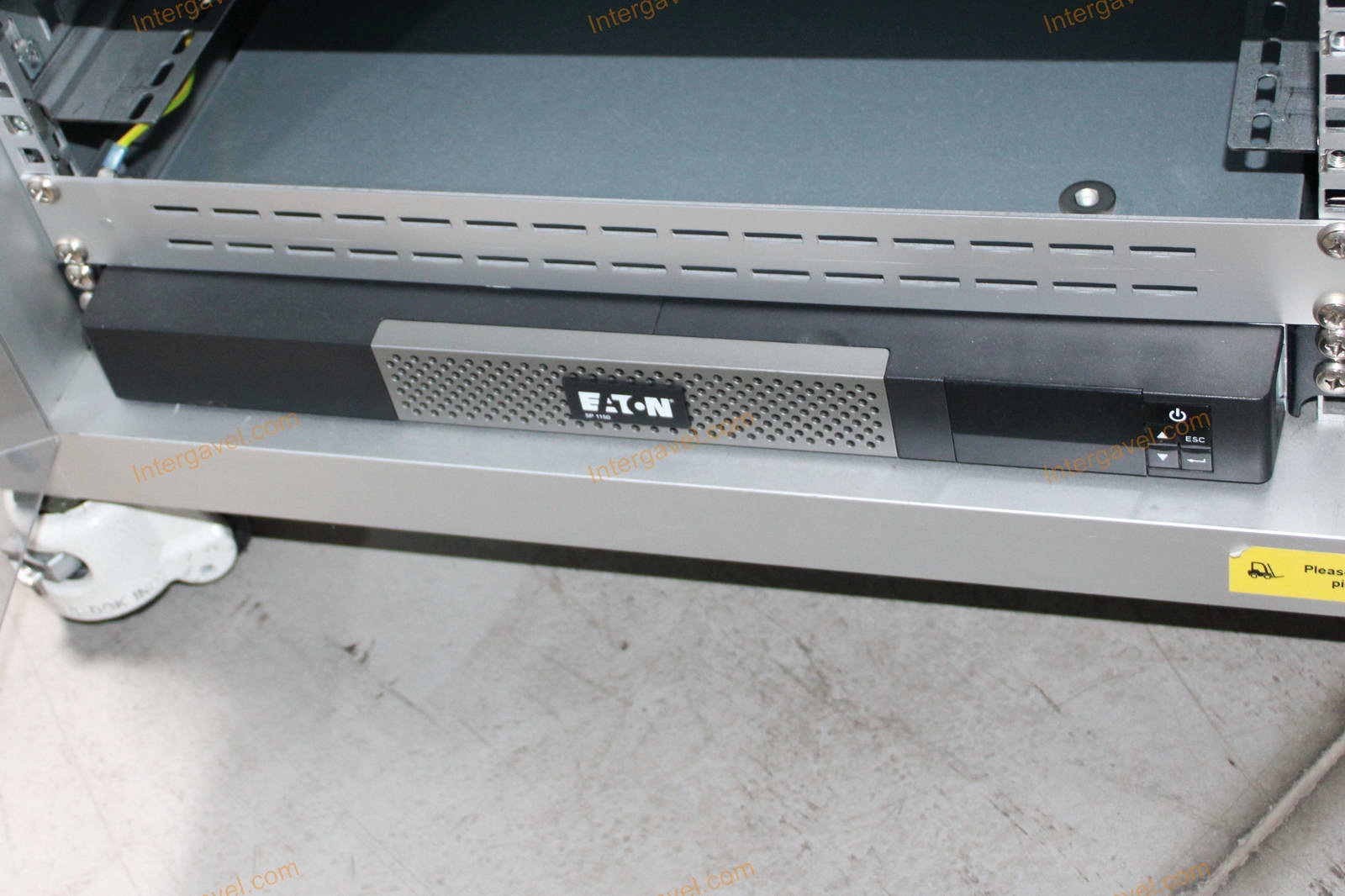 Bontott teszt munkahely 4