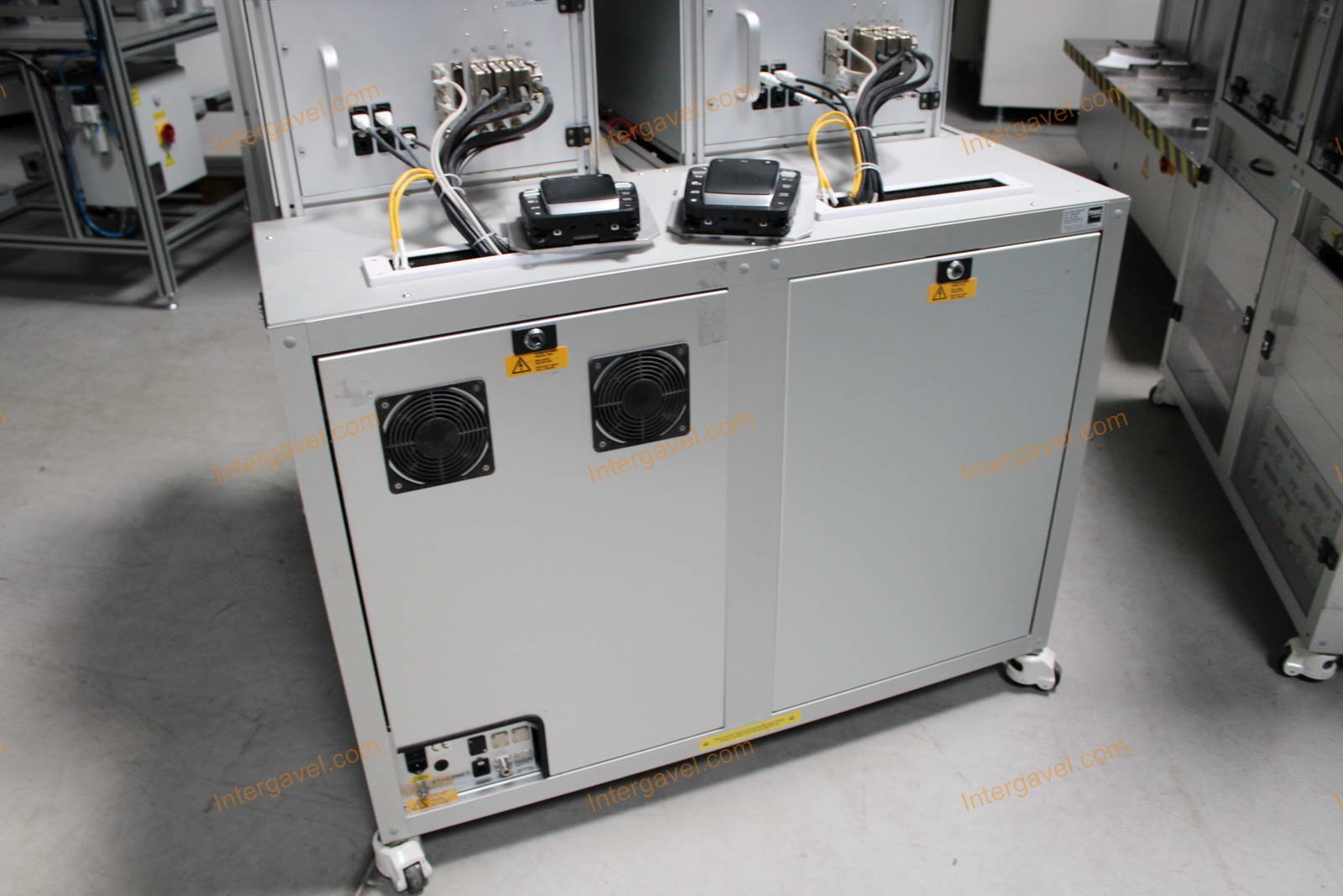 Bontott teszt munkahely 7