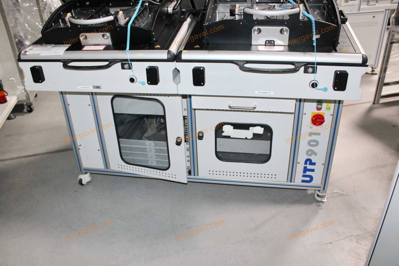 Bontott teszt szekrény 10