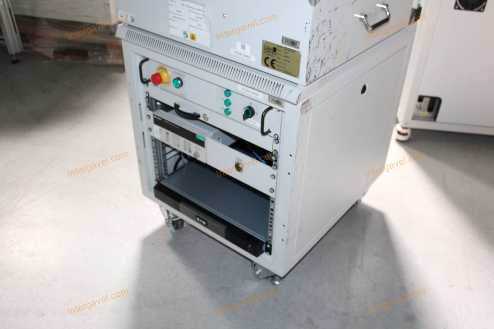 Bontott teszt szekrény 12