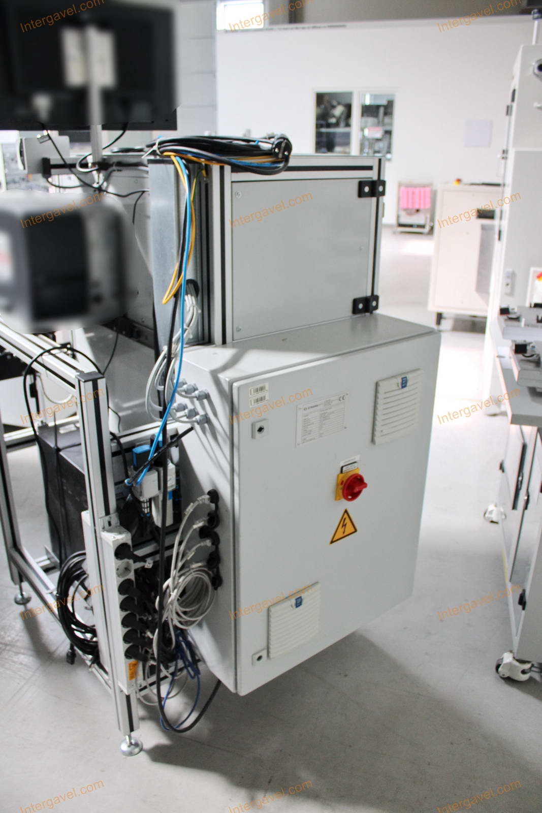 Bontott teszt munkahely 2