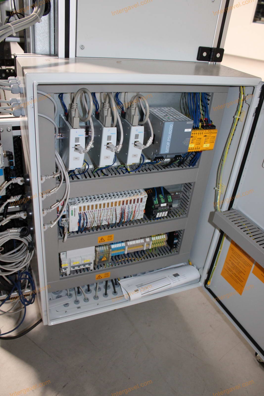 Bontott teszt munkahely 7