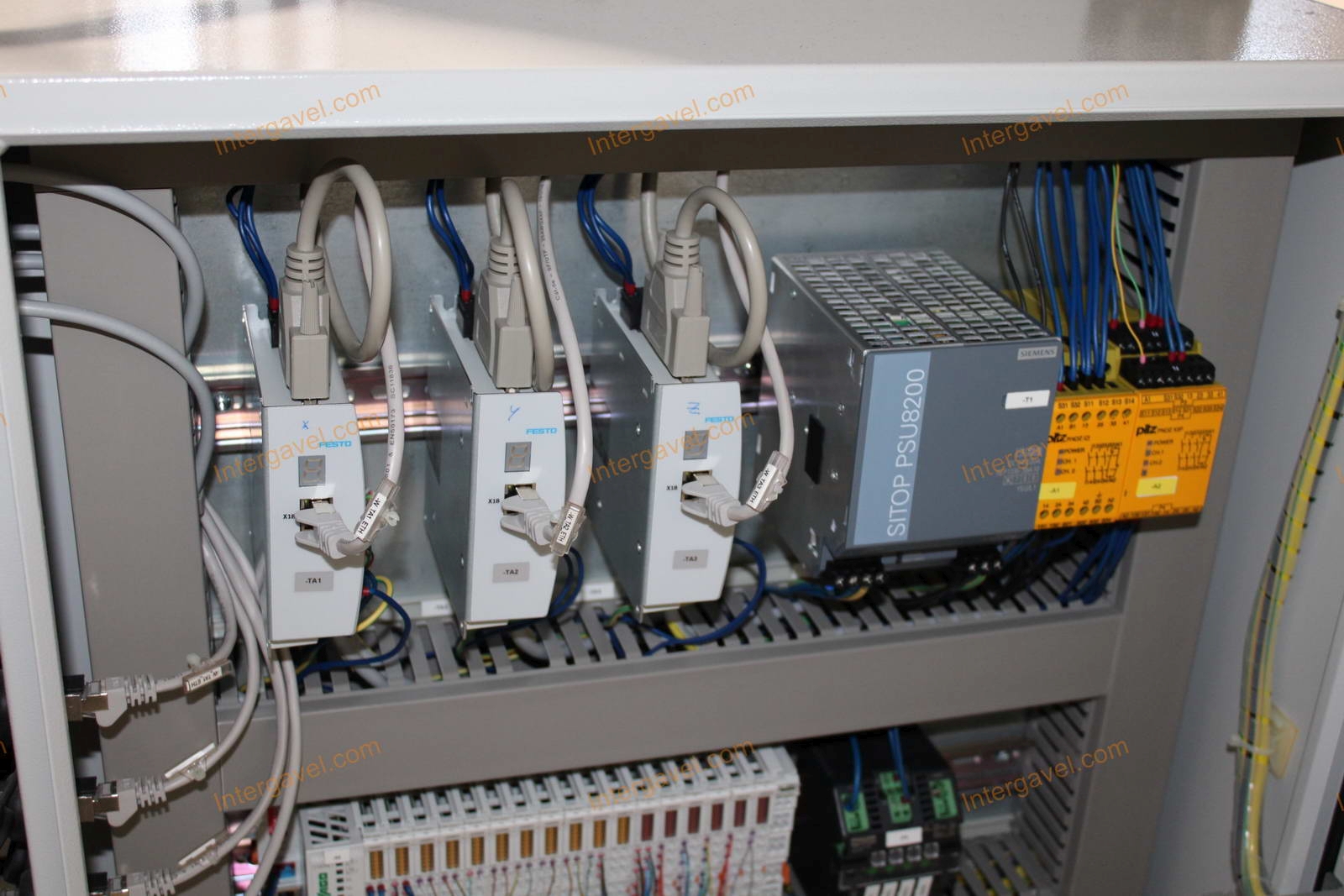 Bontott teszt munkahely 8