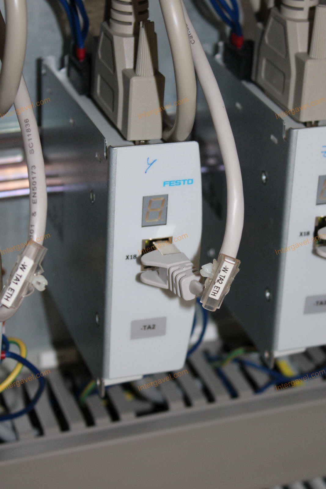 Bontott teszt munkahely 9