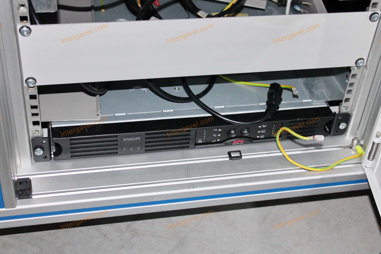 Bontott teszt szekrény 10