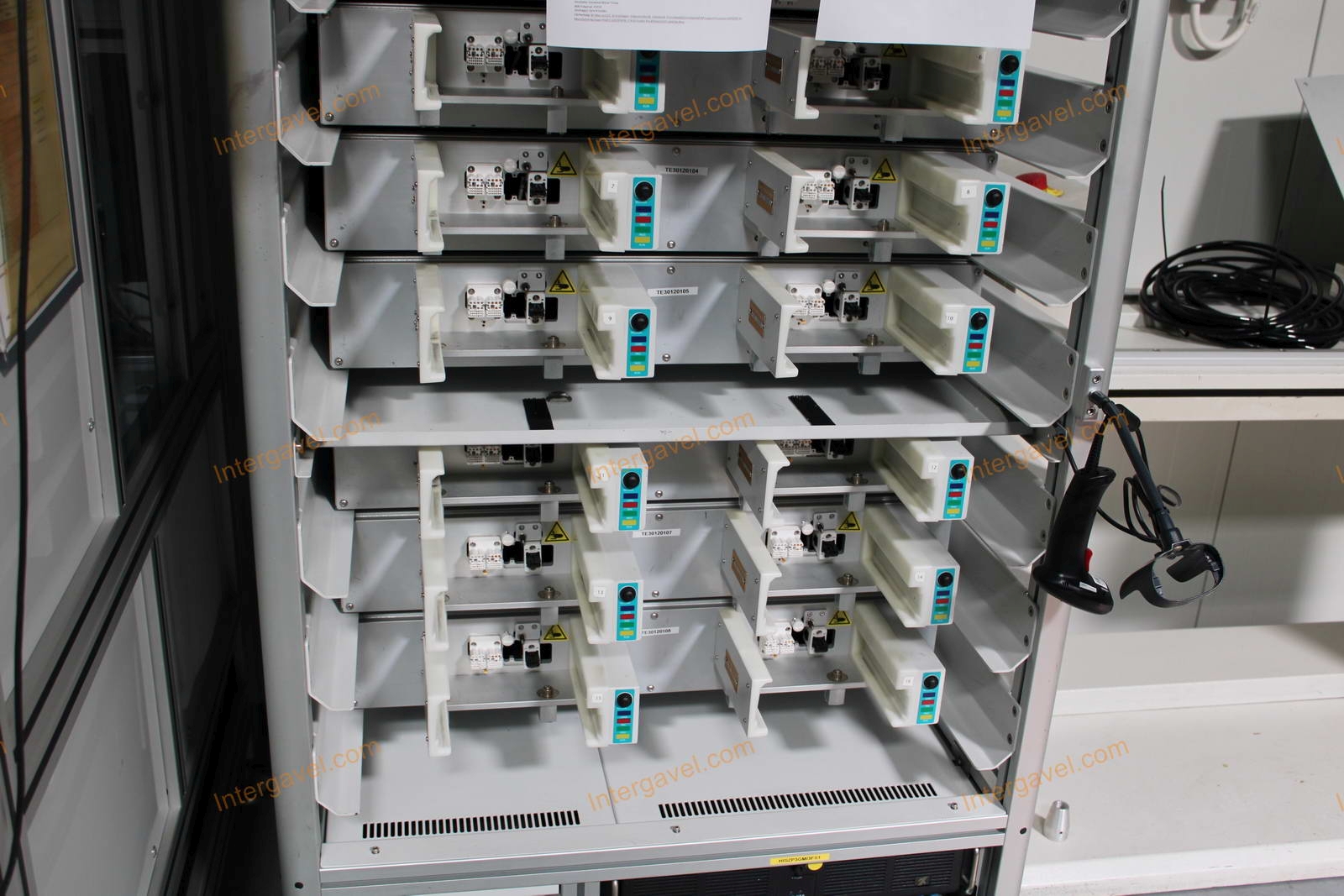 Bontott teszt munkahely 5