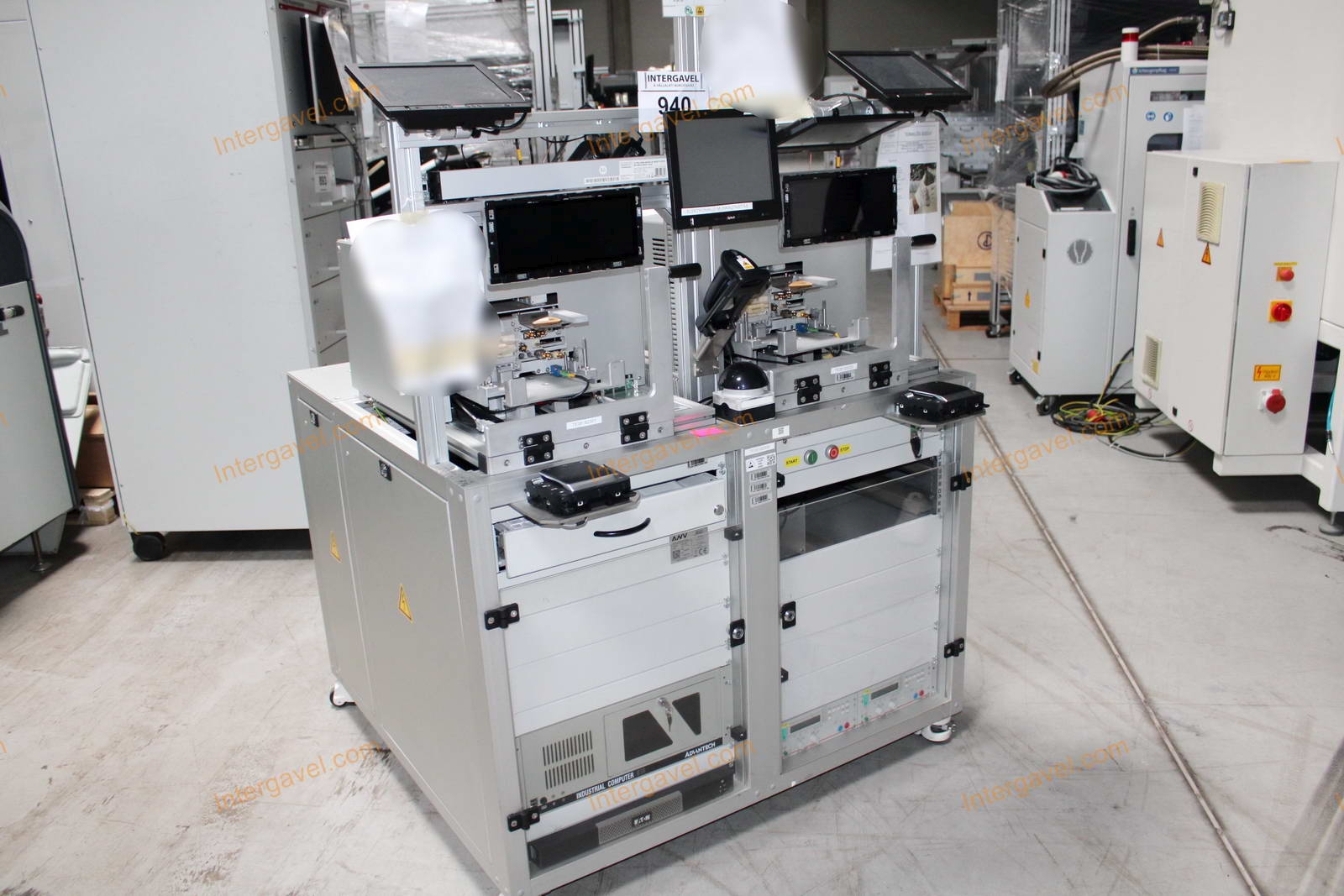 Bontott teszt munkahely 3