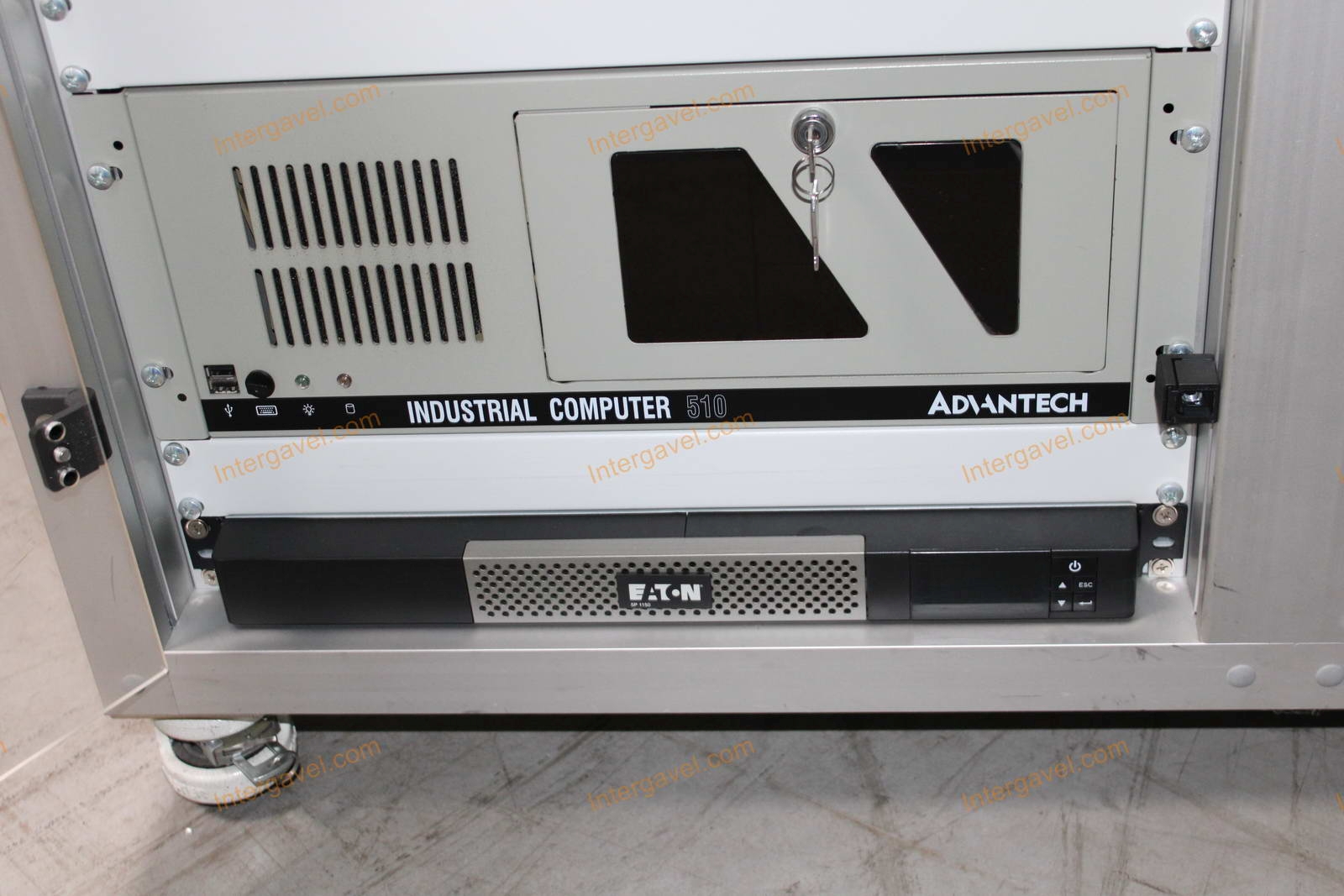 Bontott teszt munkahely 11