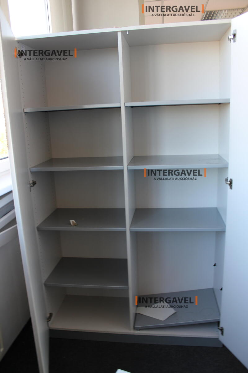 Polcos szekrény 4
