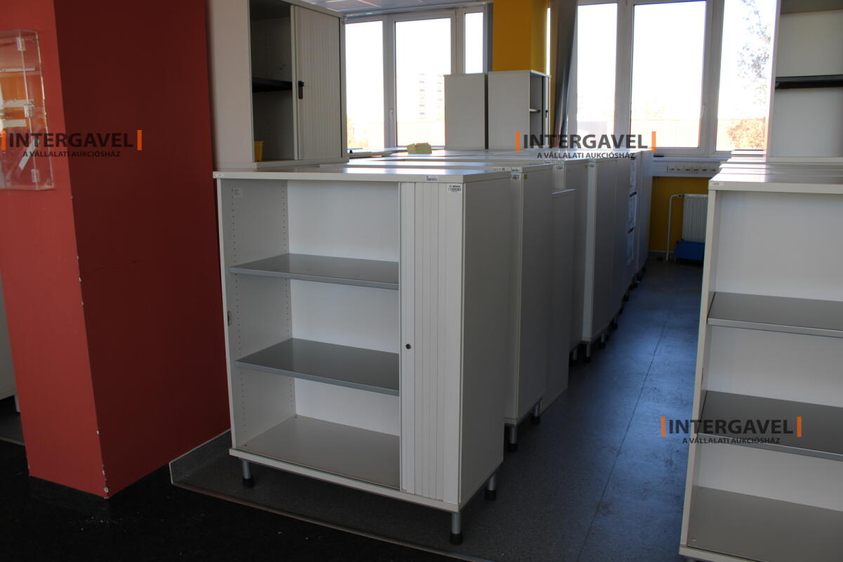 Redőnyös szekrény (1000 mm széles-fém lábrésszel) 3