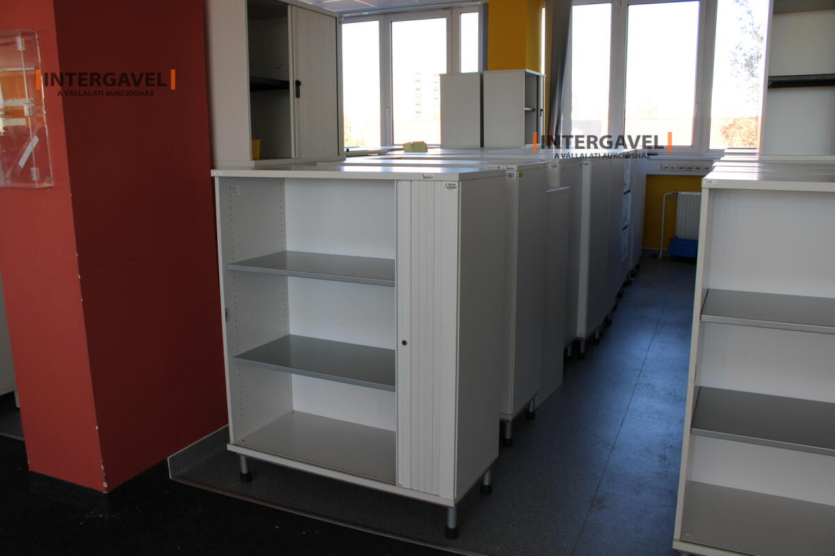 Redőnyös szekrény (1000 mm széles-fém lábrésszel) 3