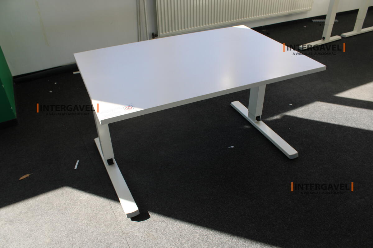 Íróasztal (mechanikusan emelhető-1200 mm)